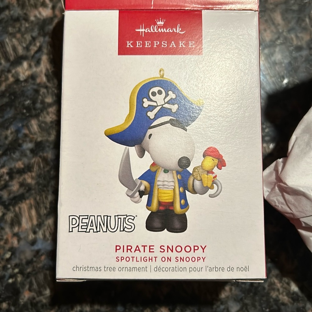 Hallmark keepsake Pirate snoopy